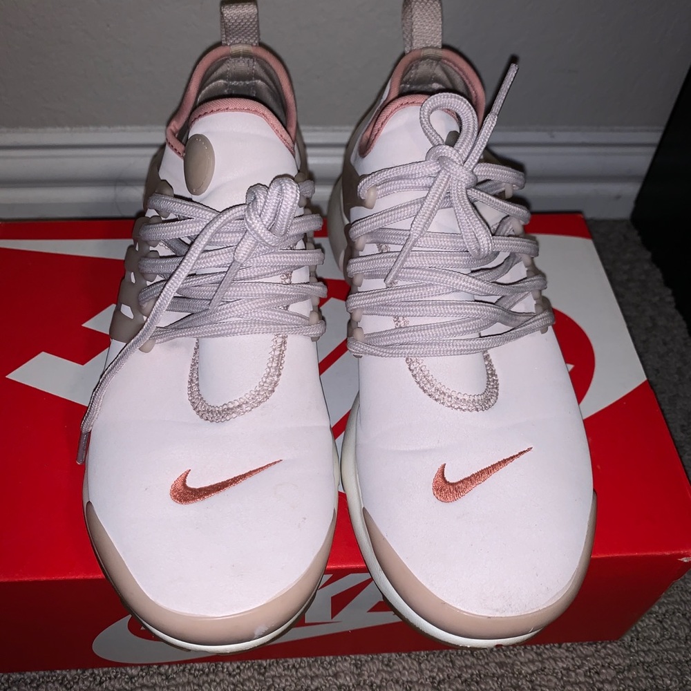 NIKE PRESTO SHOES